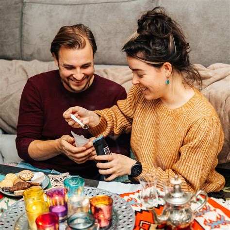 thuis date pakket|Datenight thuis met Het Date Pakket